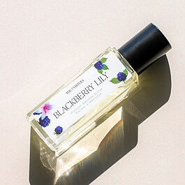Blackberry Lily - Perfume Oil